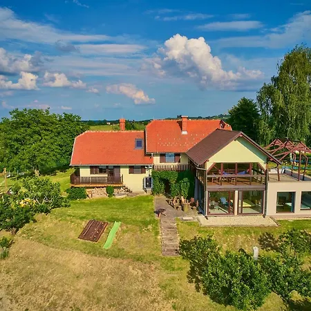 House Podhamer Marijan Holiday home