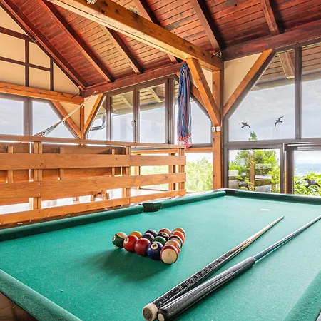 Holiday home House Podhamer Marijan *